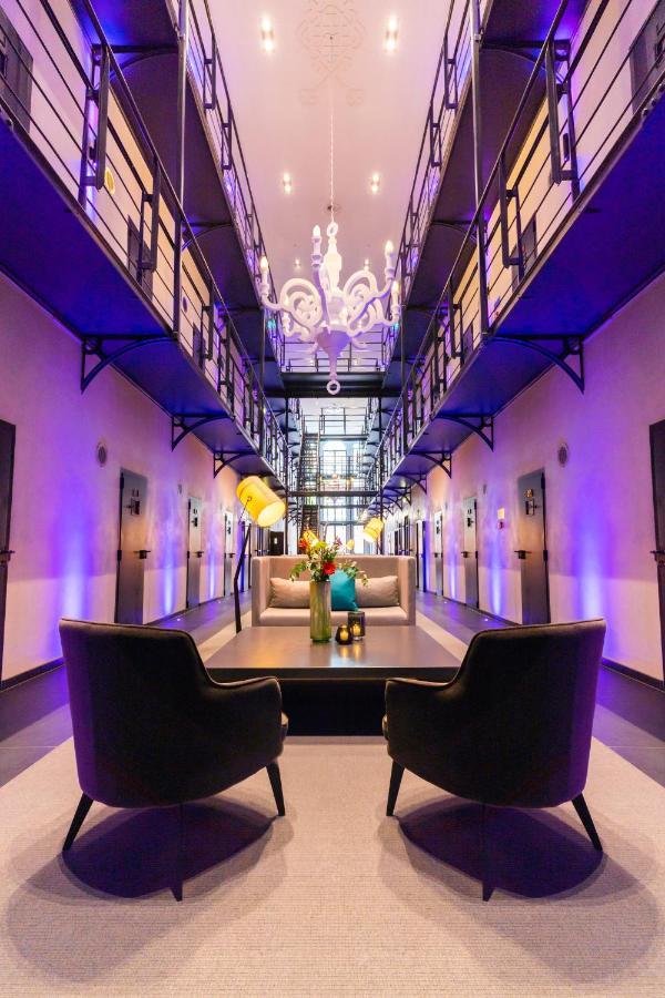 Het Arresthuis Roermond Exterior photo The interior of the hotel