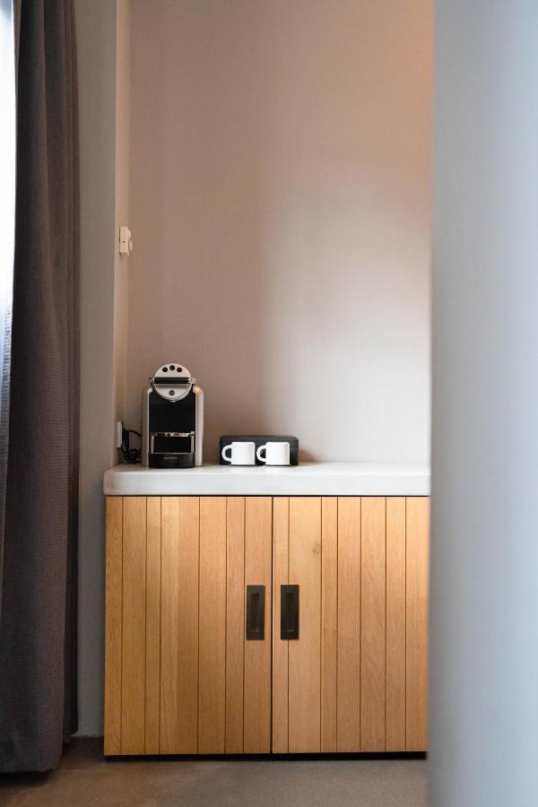 Het Arresthuis Roermond Exterior photo A Nespresso coffee machine in a hotel room
