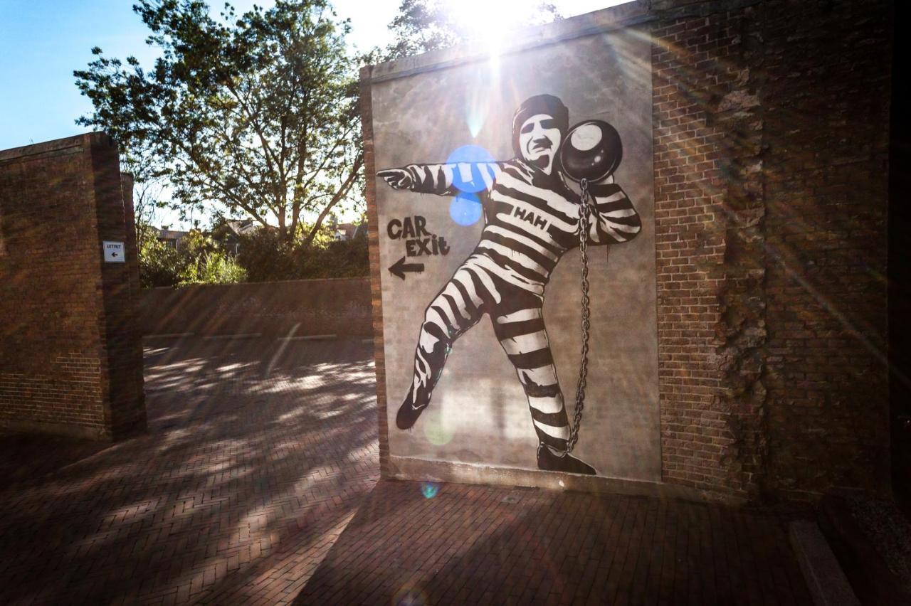 Het Arresthuis Roermond Exterior photo The artwork in 2014